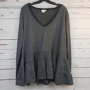 Anthropologie Deletta grey tiered top